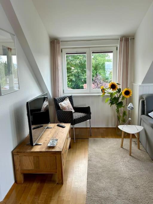 Sonnige Wohnung Am Lindenberg Lohfelden Exterior photo